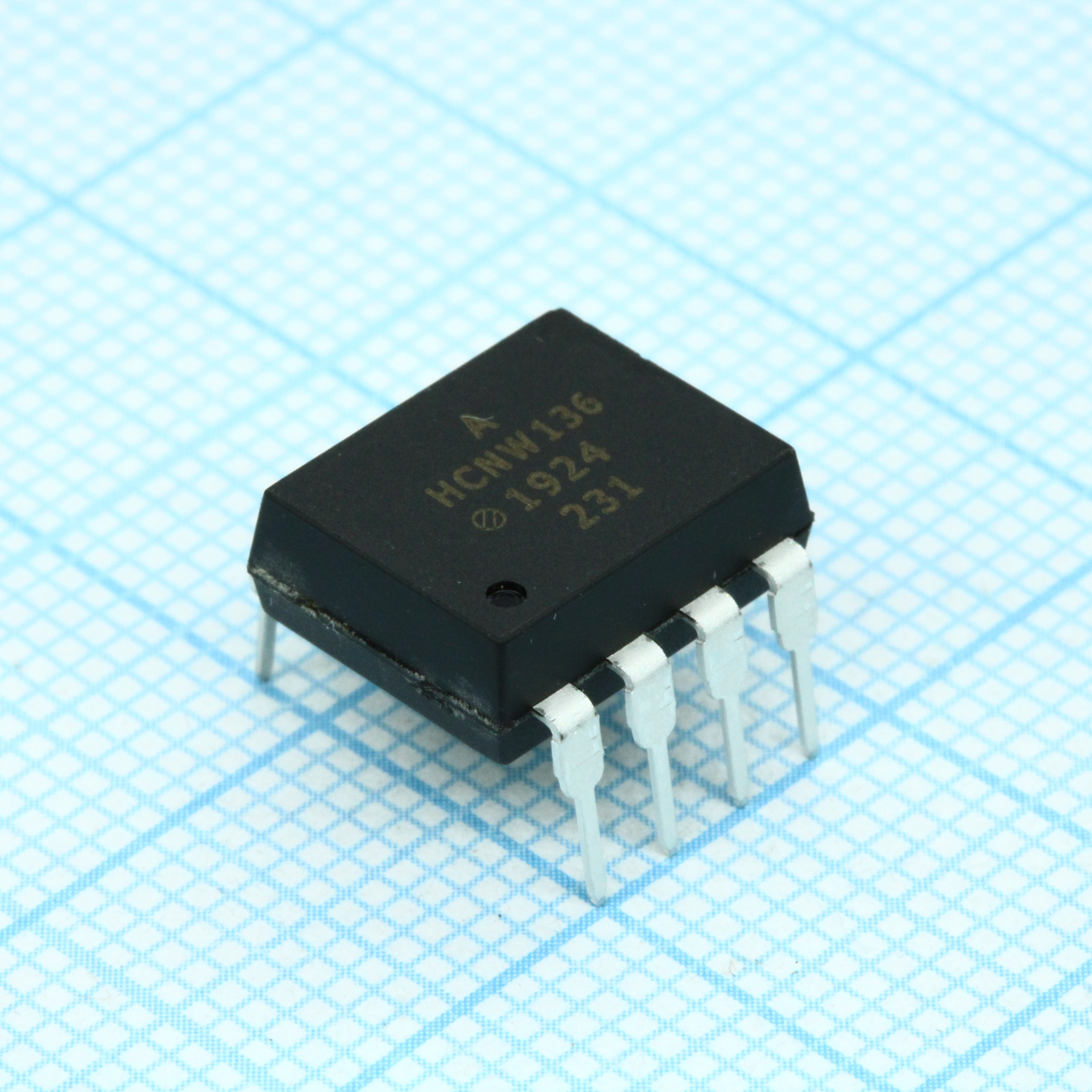 Оптотранзисторы HCNW136-000E Broadcom