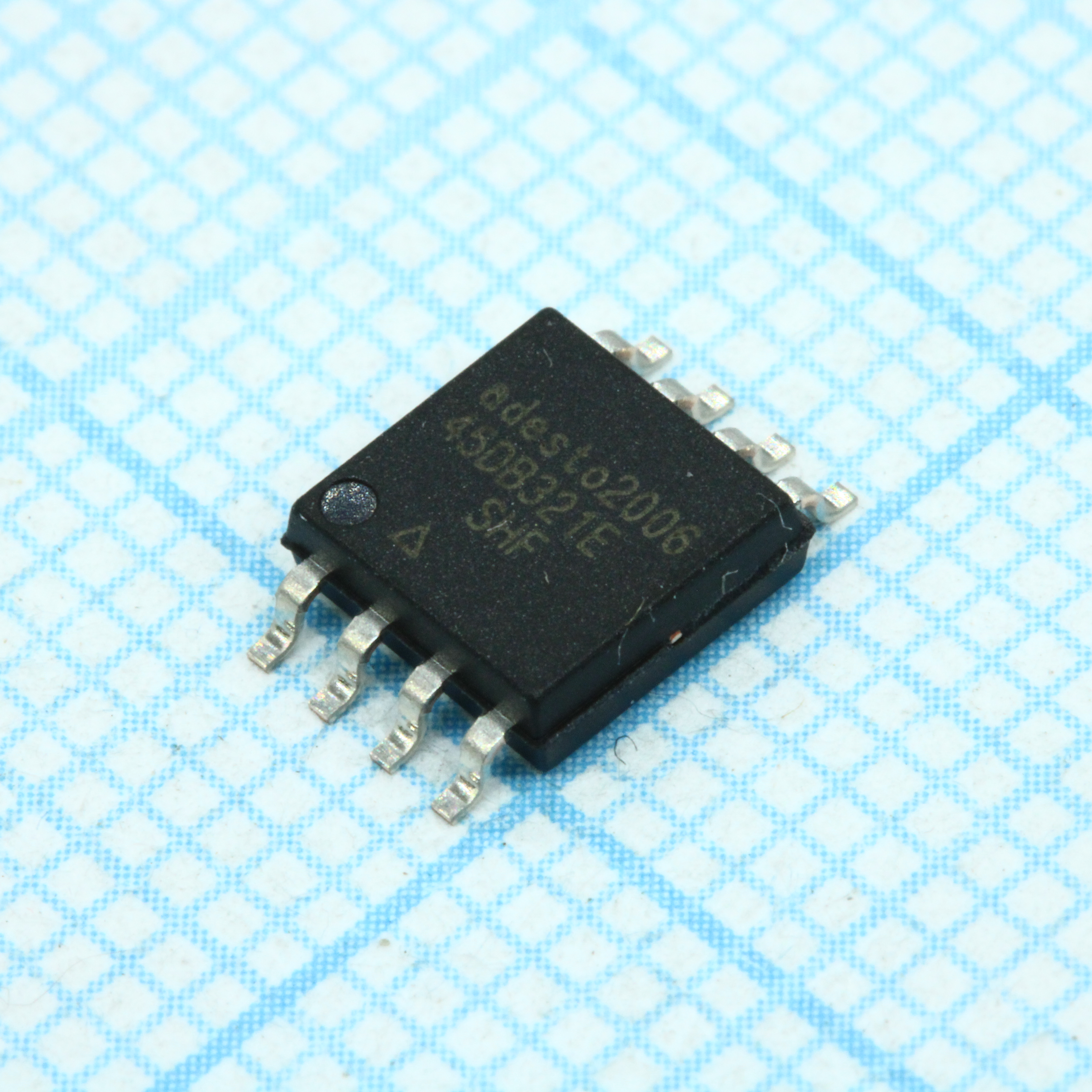 Микросхемы памяти AT45DB321E-SHF-T ADESTO