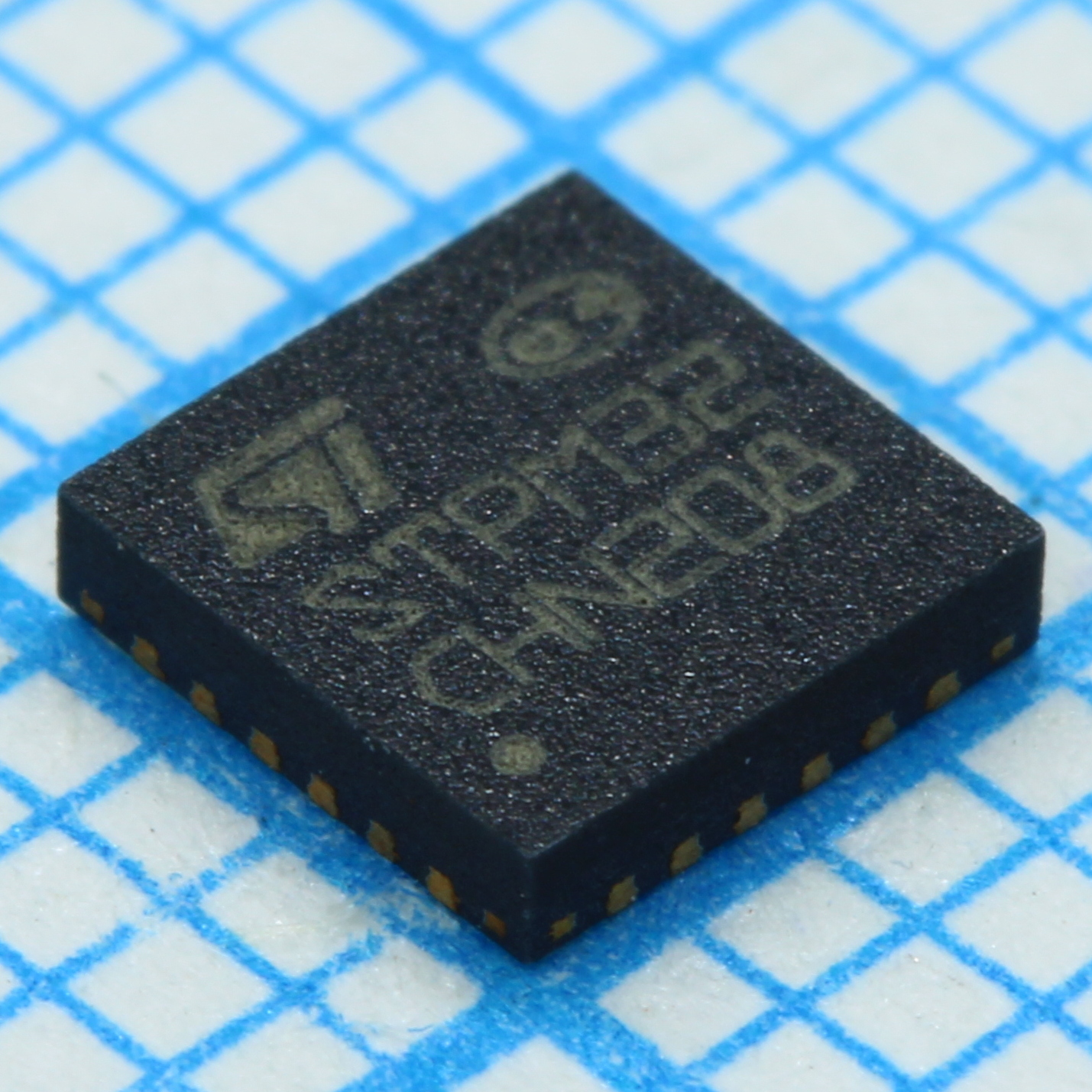 Микросхемы прочие STPM32TR STM