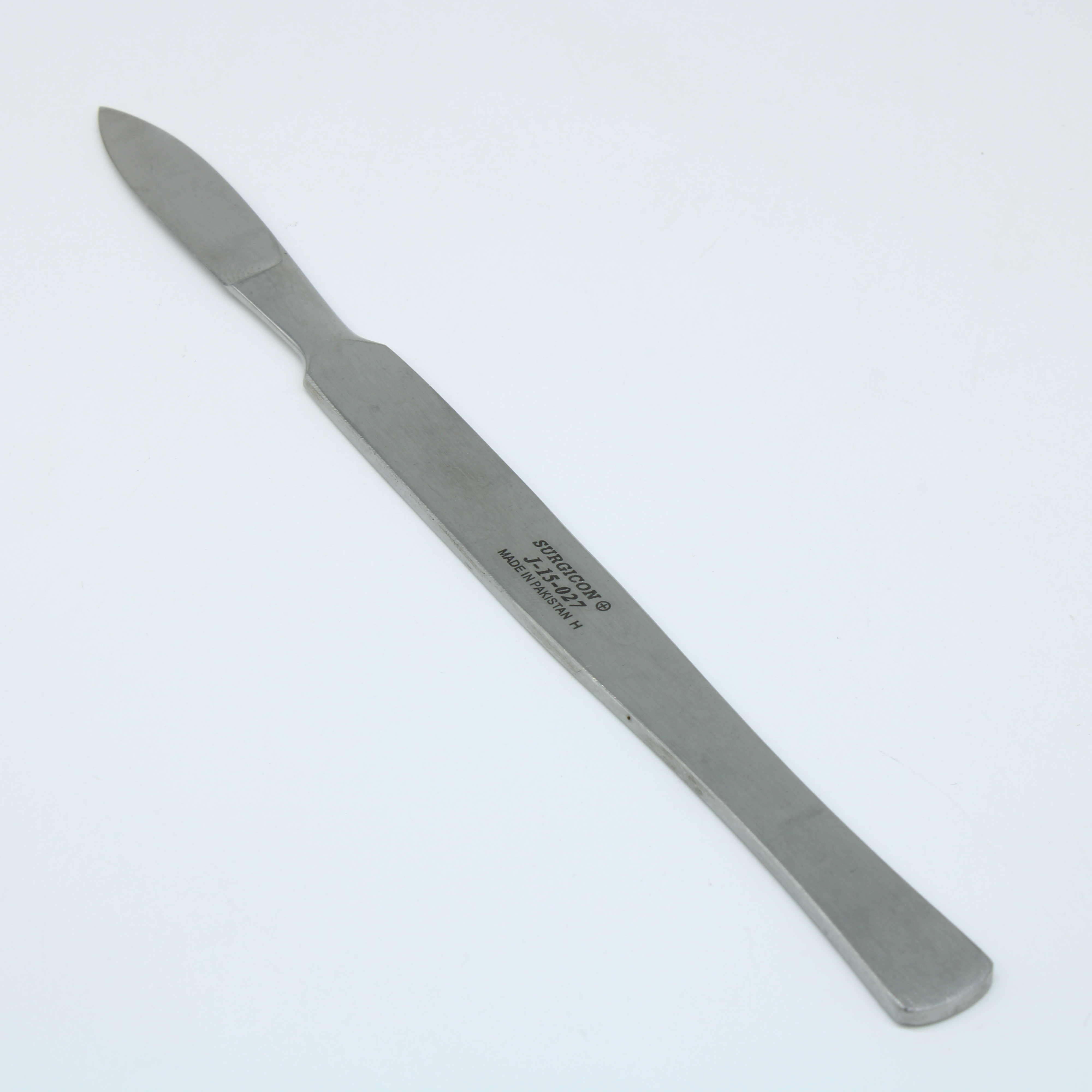 Режущий инструмент Нож монтажный тип скальпель СО-03 150мм REXANT