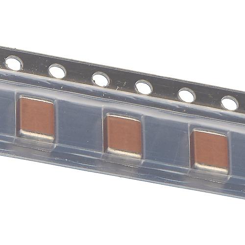 Керамические конденсаторы CC1812KKX7RCBB153 YAG