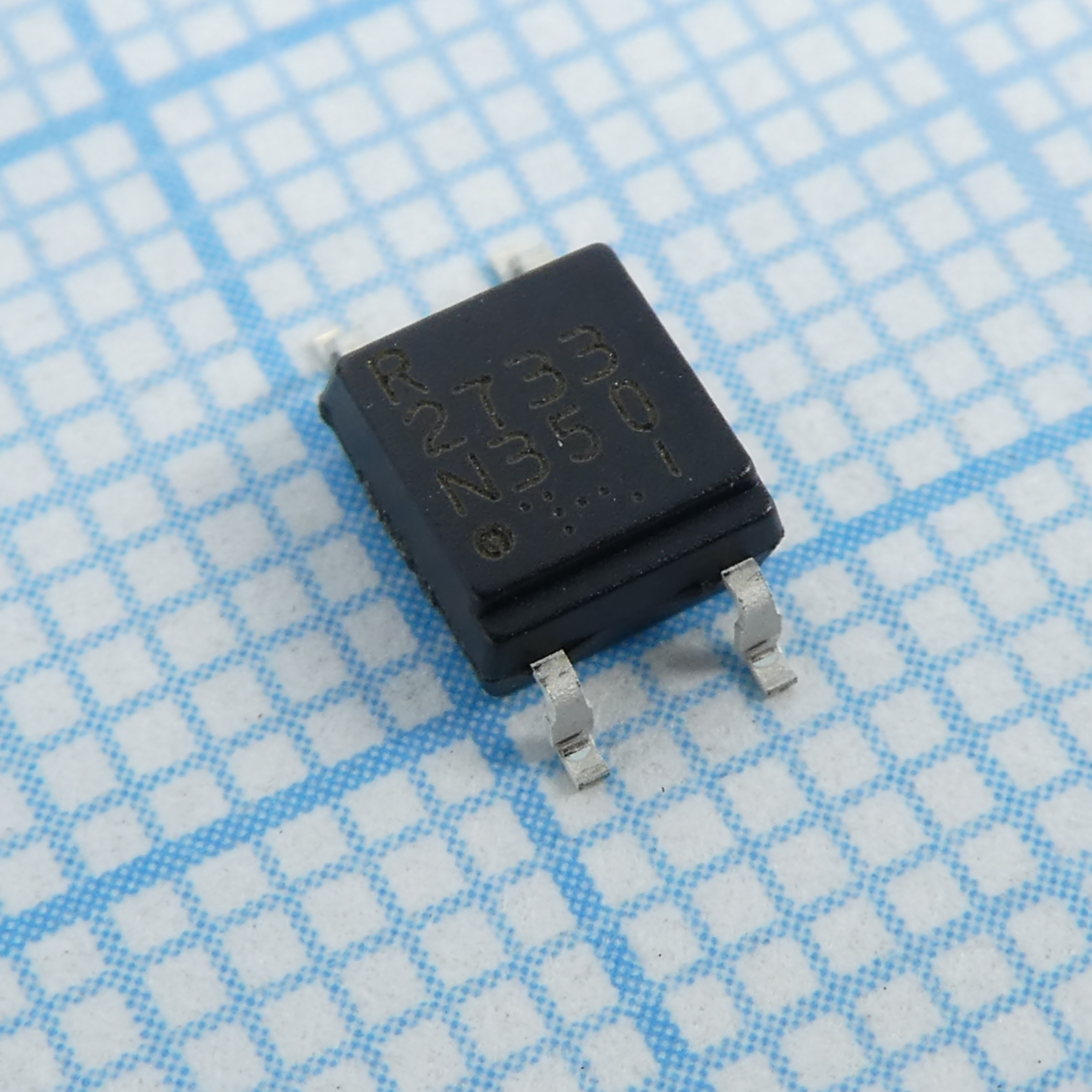 Оптотранзисторы PS2733-1-F3 Renesas