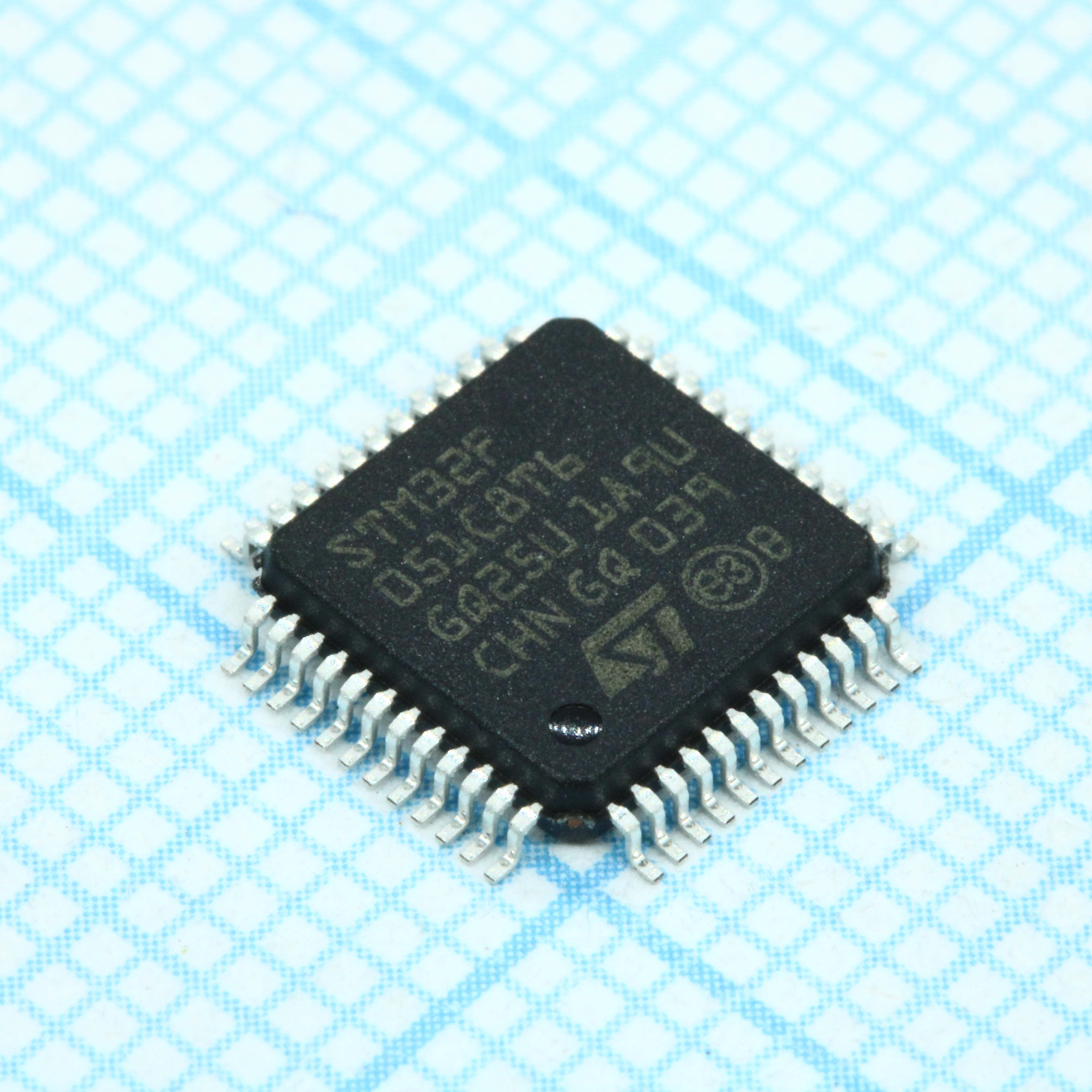 Контроллеры STM32F051C8T6 STM