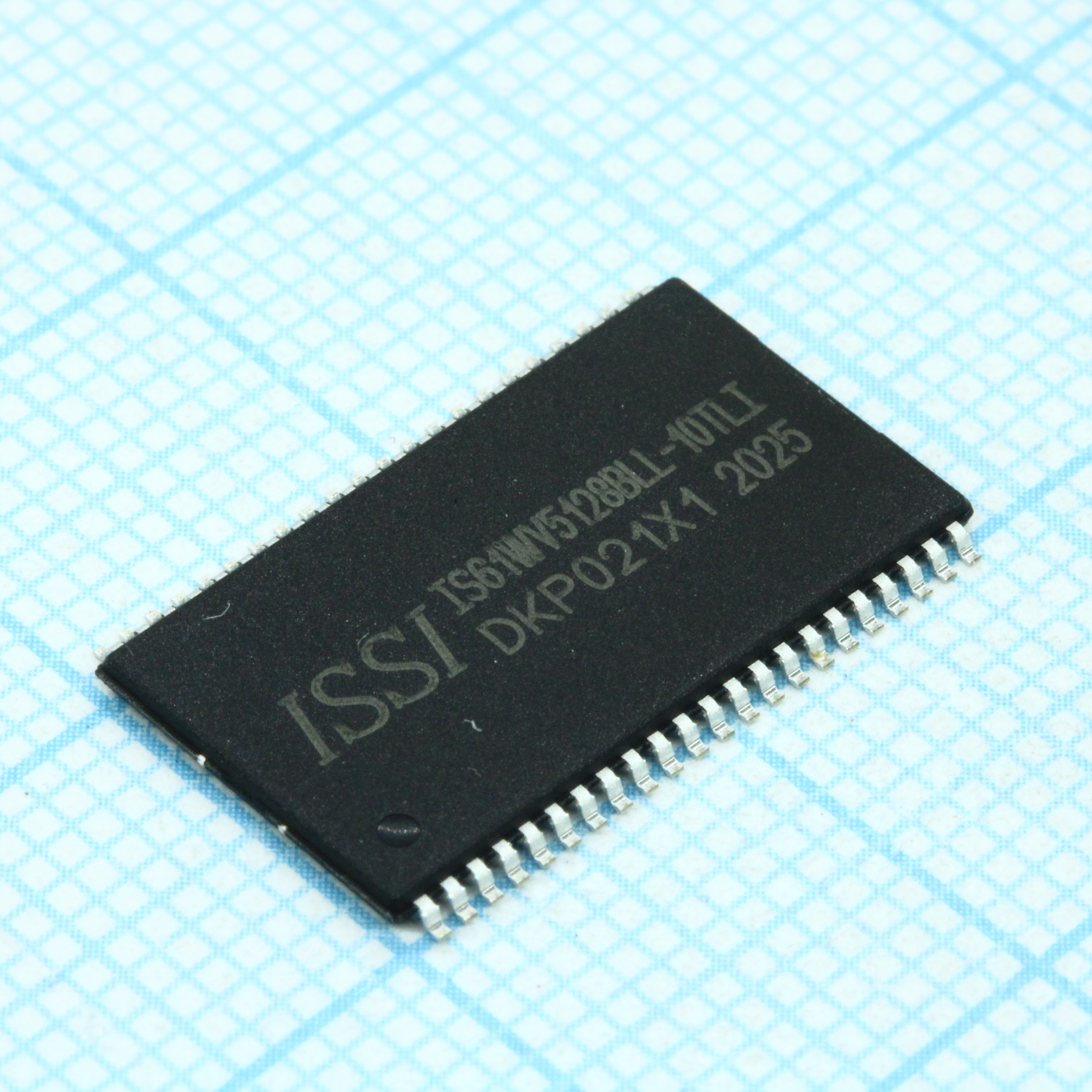 Микросхемы памяти IS61WV5128BLL-10TLI ISSI