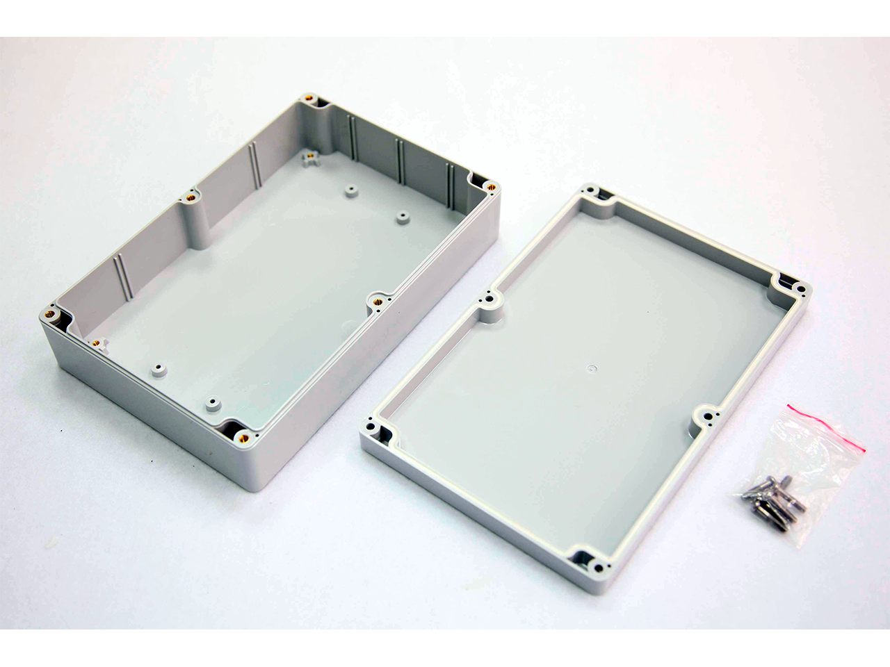 Корпуса для РЭА G218-IP67 GAINTA