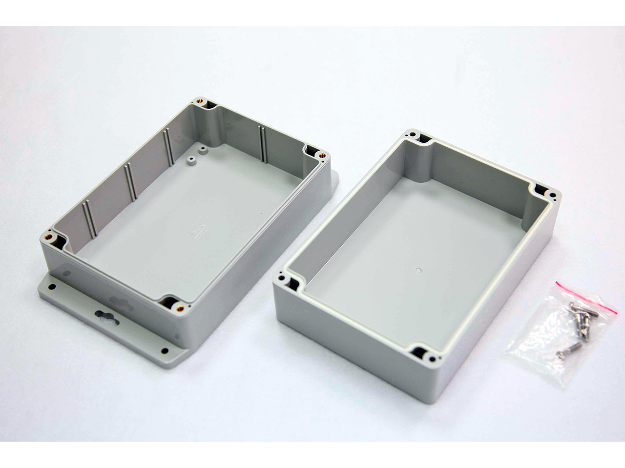 Корпуса для РЭА G223MF-IP67 GAINTA