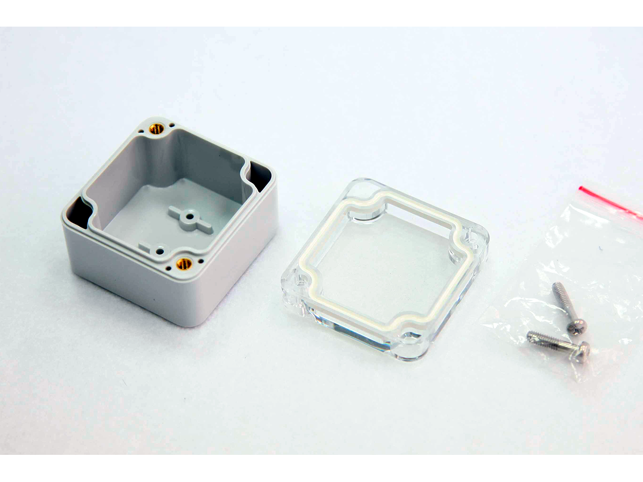 Корпуса для РЭА G250C-IP67 GAINTA Корпуса для РЭА G250C-IP67 GAINTA