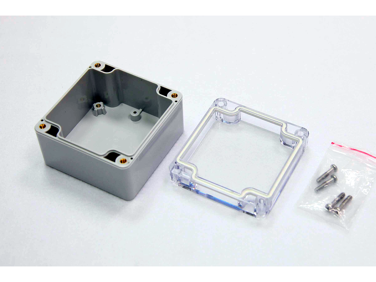 Корпуса для РЭА G256C-IP67 GAINTA Корпуса для РЭА G256C-IP67 GAINTA