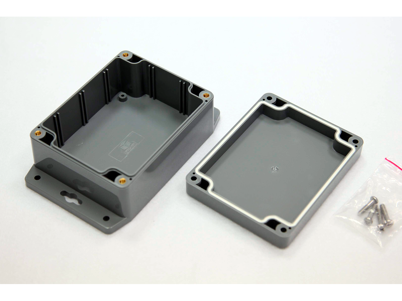 Корпуса для РЭА G311MF-IP67 GAINTA