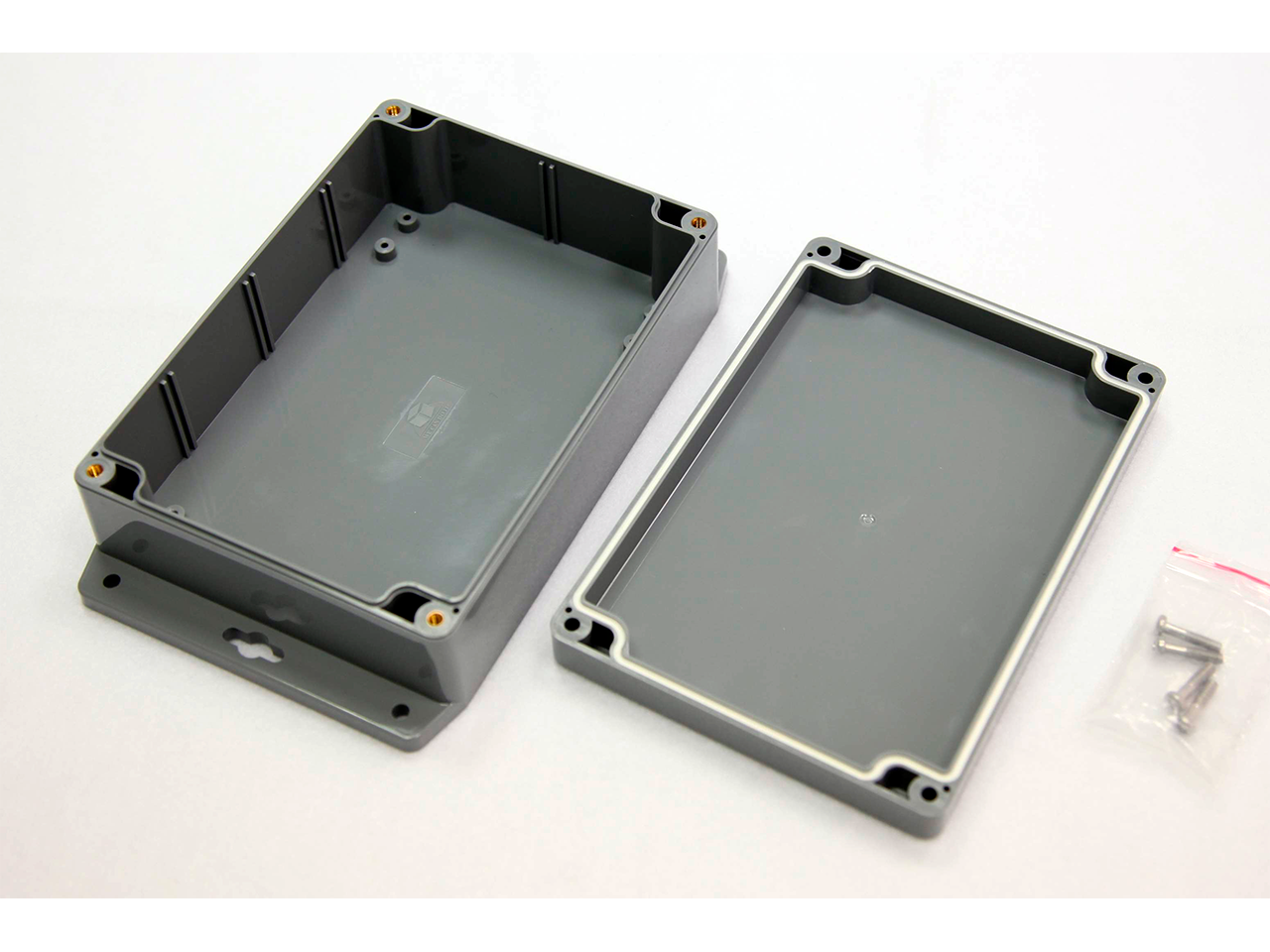 Корпуса для РЭА G313MF-IP67 GAINTA