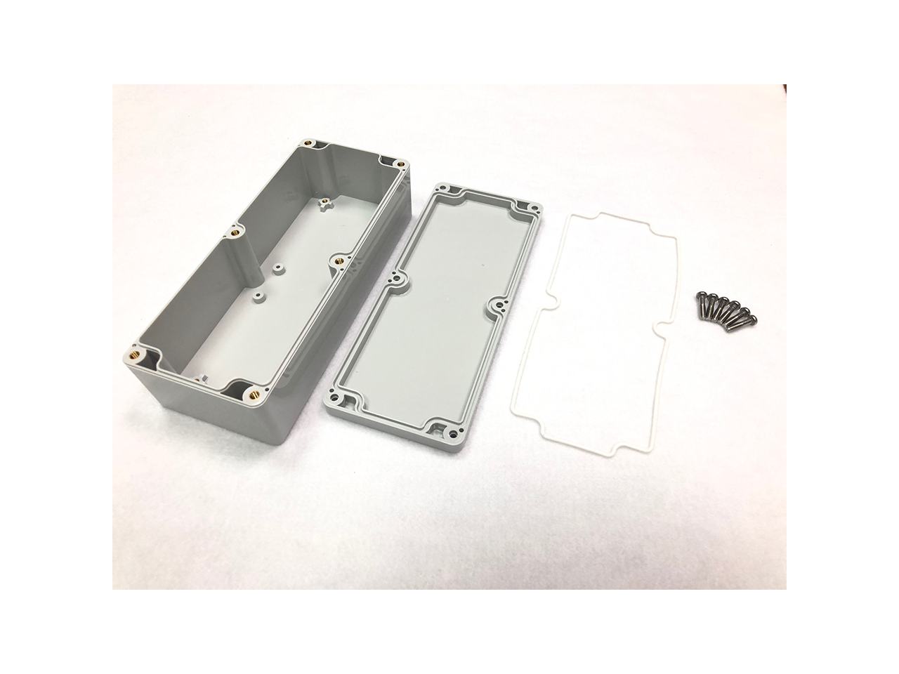 Корпуса для РЭА P229-IP68 GAINTA