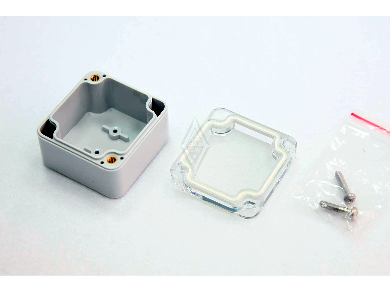 Корпуса для РЭА G250C-IP67 GAINTA Корпуса для РЭА G250C-IP67 GAINTA