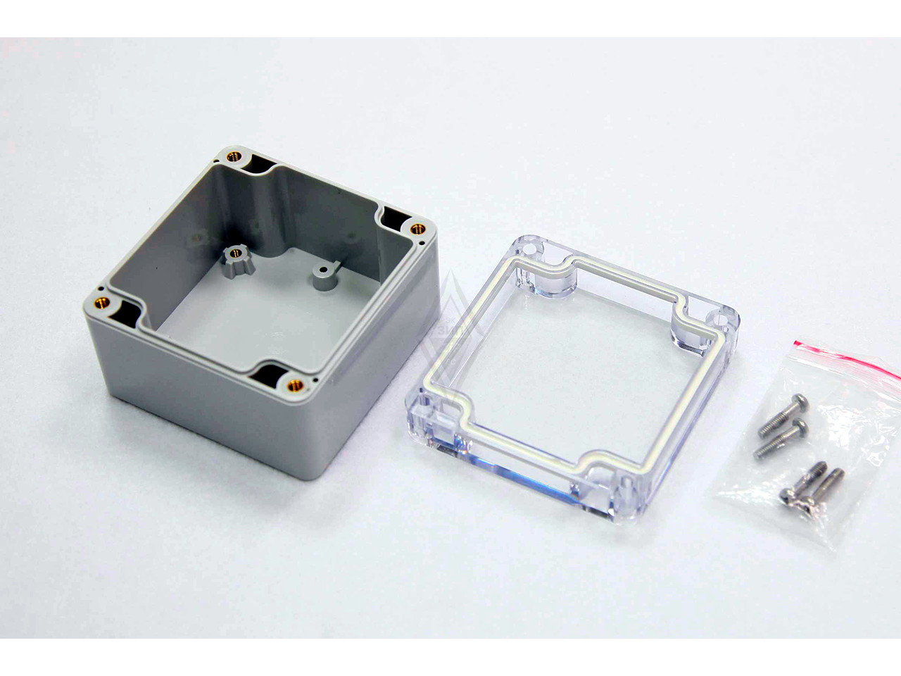 Корпуса для РЭА G256C-IP67 GAINTA Корпуса для РЭА G256C-IP67 GAINTA